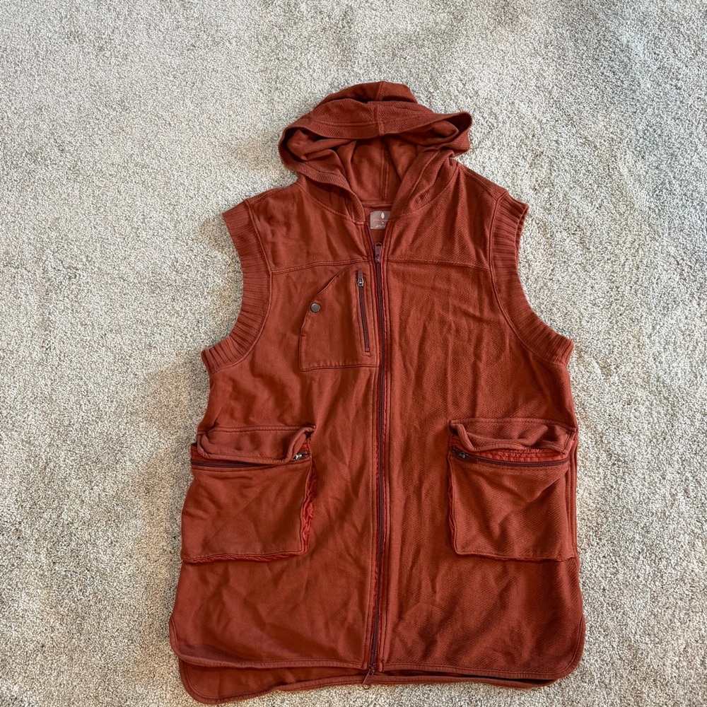 FP MOVEMENT Snap Shot Zippered Pocket Hooded Vest size M - Picture 3 of 7
